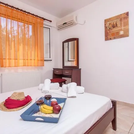 Cozy Apartments In City'S Suburbs Lefkada City Exterior photo